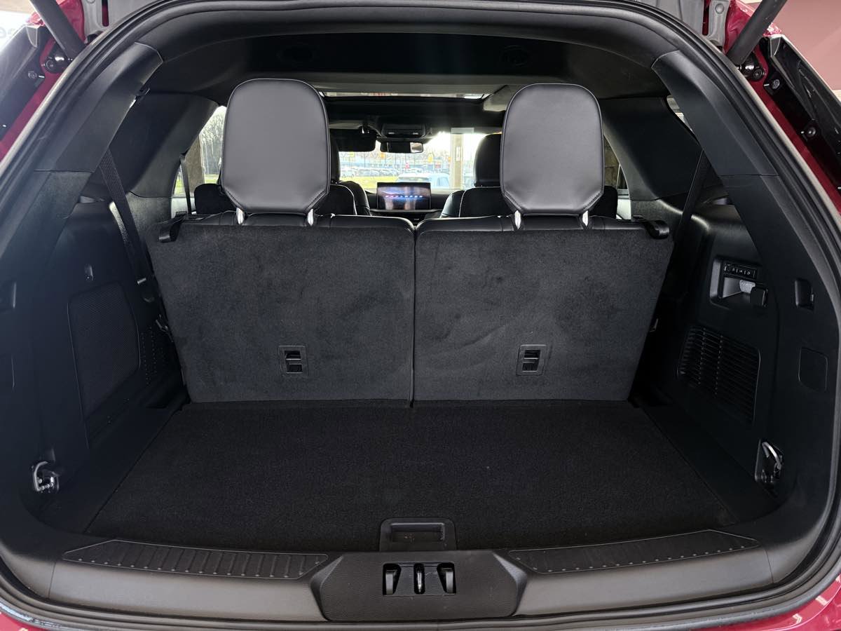 Used 2026 Ford Explorer ST w/ Sun And Sound Package image 36