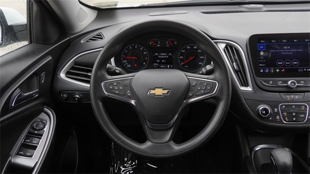 Used 2024 Chevrolet Malibu LT image 15