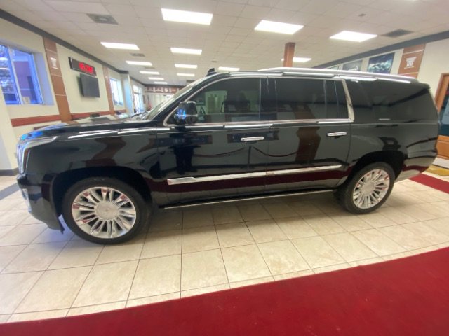 Used 2019 Cadillac Escalade ESV Platinum image 6