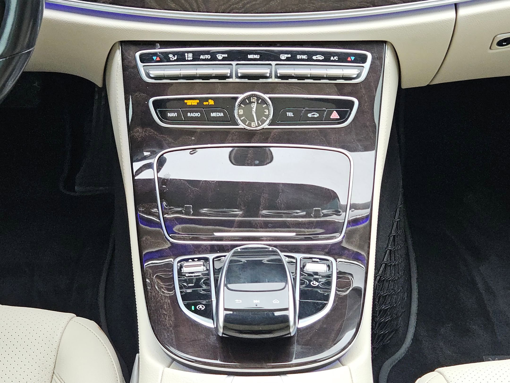 Used 2020 Mercedes-Benz E 350 Sedan image 19