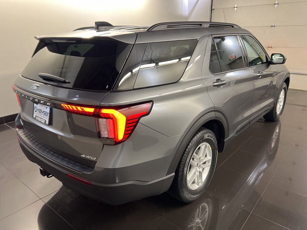 New 2026 Ford Explorer Active image 6