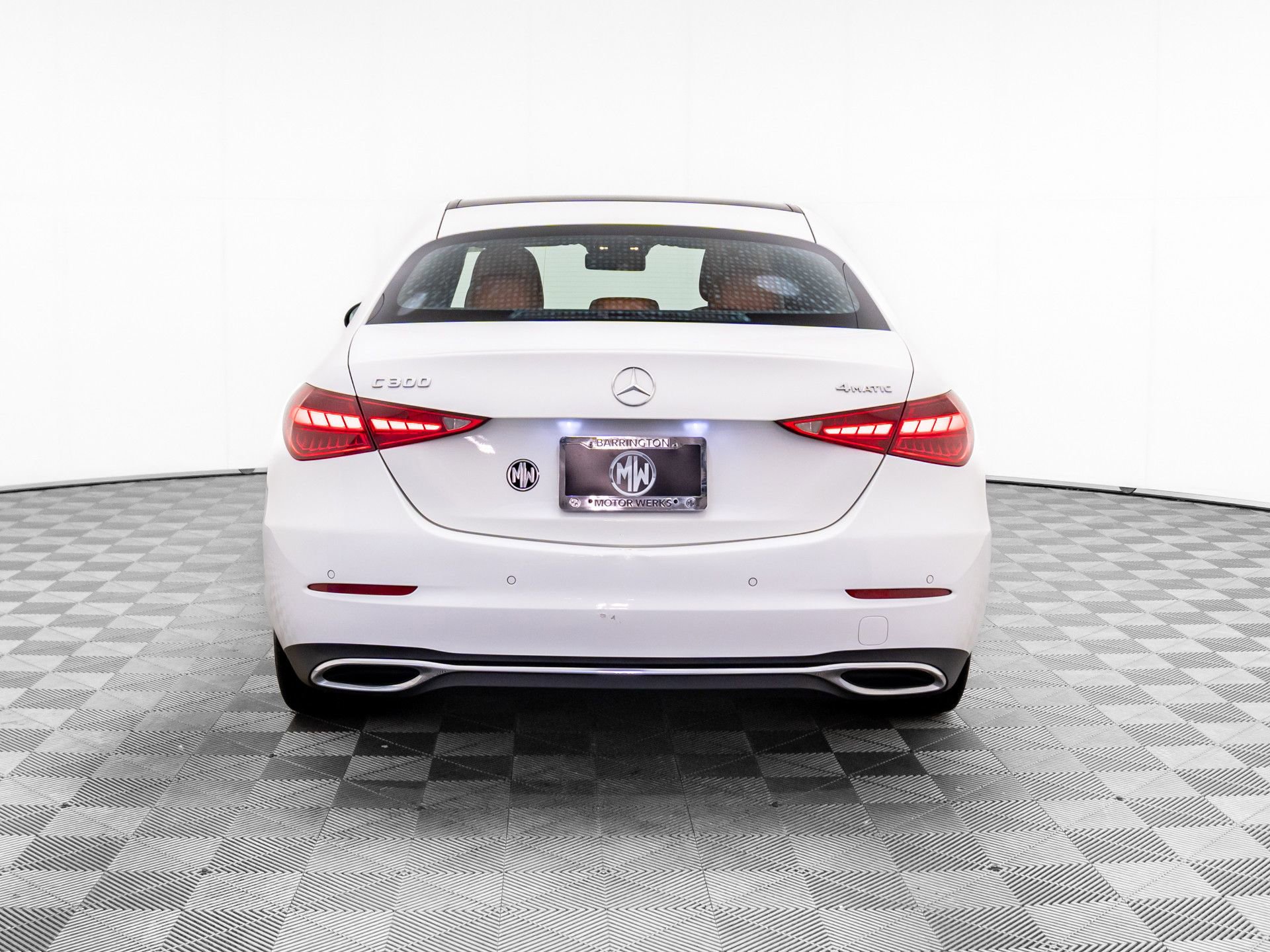 Used 2023 Mercedes-Benz C 300 4MATIC Sedan image 4