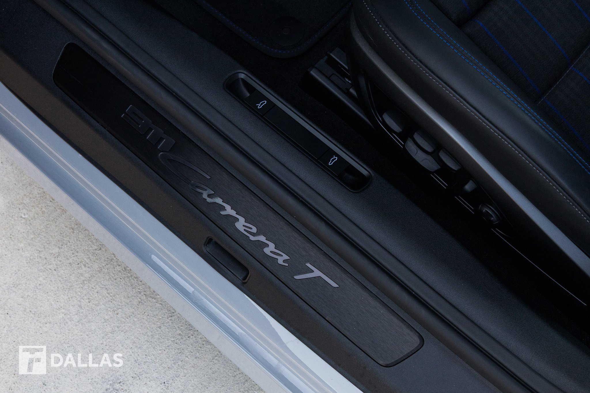 Used 2025 Porsche 911 Carrera T image 22