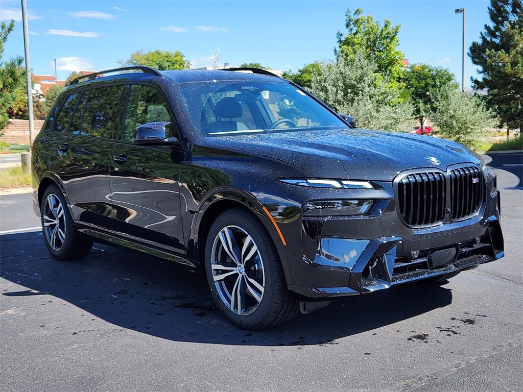 New 2026 BMW X7 M60i image 5