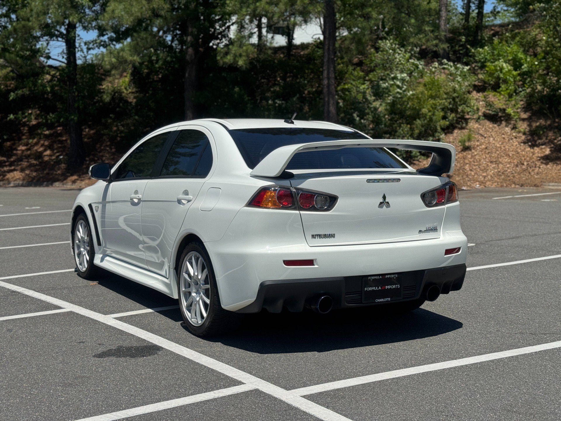 Used 2015 Mitsubishi Lancer Evolution GSR AWD/4WD image 8
