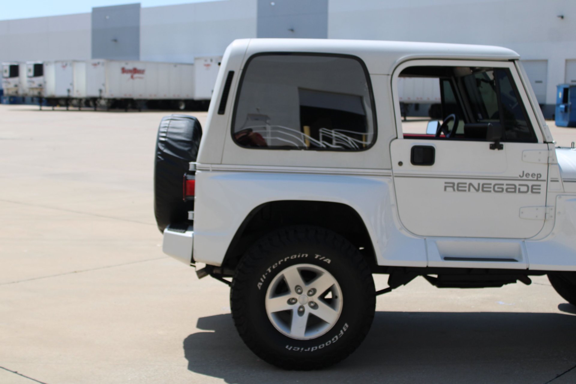 Used 1991 Jeep Wrangler Renegade AWD/4WD image 31