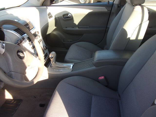Used 2009 Chevrolet Malibu LS image 10
