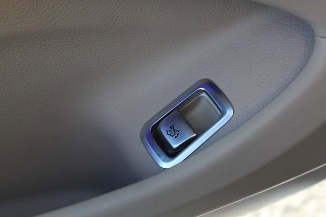 Used 2019 Mercedes-Benz S 63 AMG S 4MATIC Sedan image 37