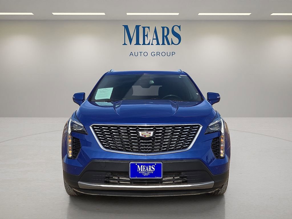 Used 2022 Cadillac XT4 Premium Luxury w/ Safety Alert Package image 8
