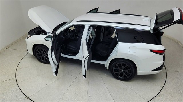 Used 2024 Lexus TX 500h AWD w/ Technology Package image 87