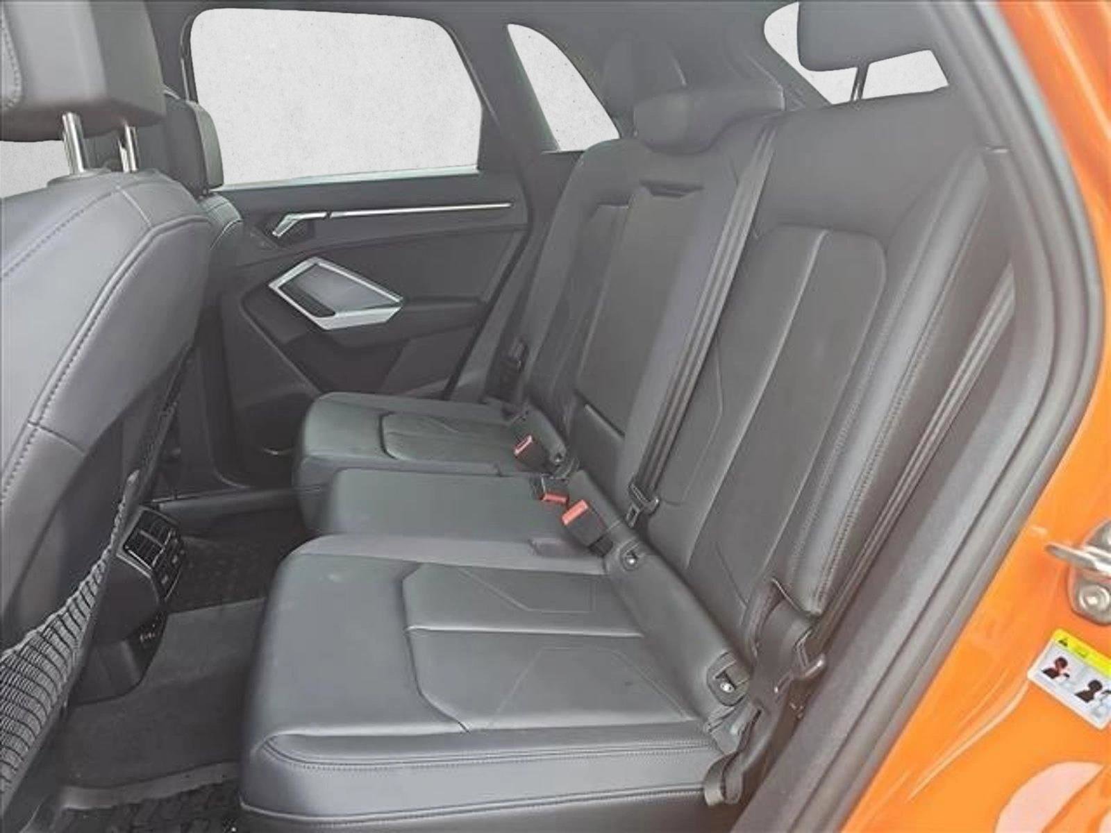 Used 2022 Audi Q3 2.0T Premium Plus w/ Premium Plus Package AWD/4WD image 8
