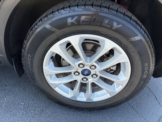 Used 2021 Ford Escape SE image 12