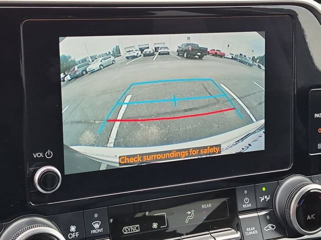 Certified 2024 Toyota Highlander XLE AWD/4WD image 21