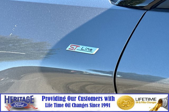 Used 2025 Ford Explorer ST-Line AWD/4WD image 29