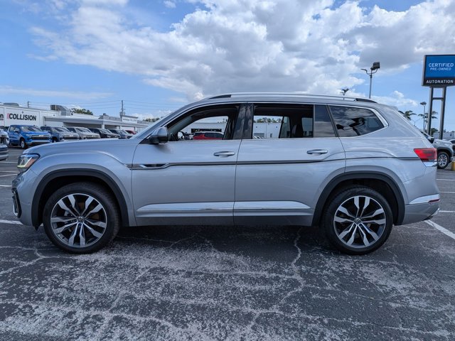 Used 2023 Volkswagen Atlas SEL Premium AWD/4WD image 9