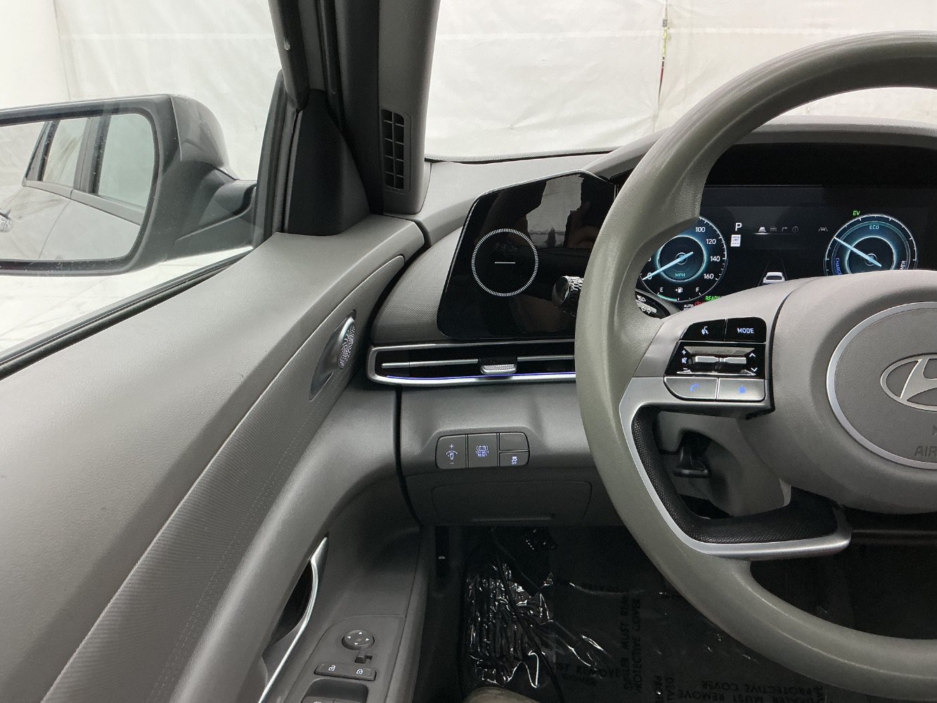 Used 2024 Hyundai Elantra Blue FWD image 34