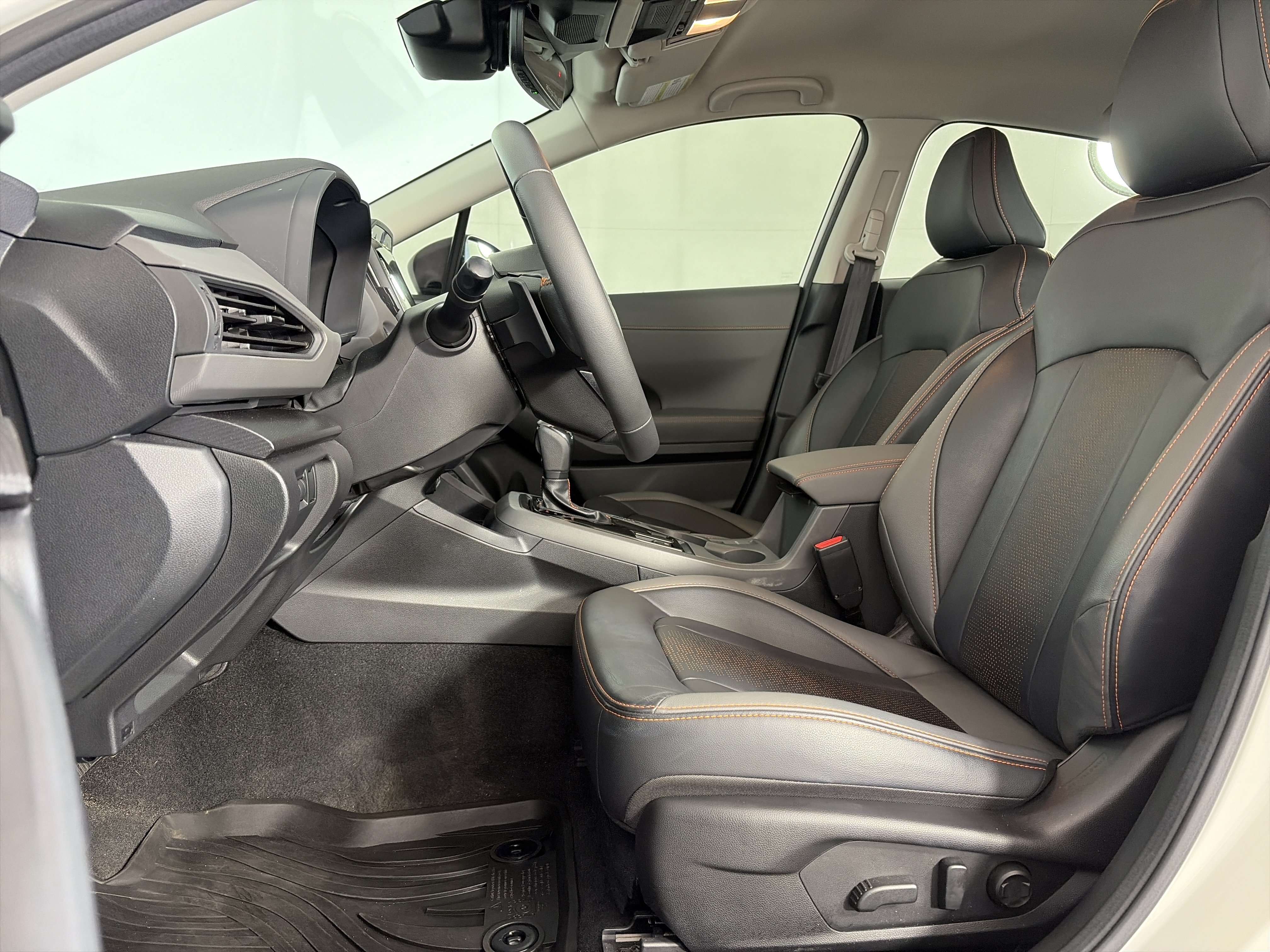 Used 2025 Subaru Crosstrek 2.5i Limited w/ Crosstrek Mirror Package AWD/4WD image 6
