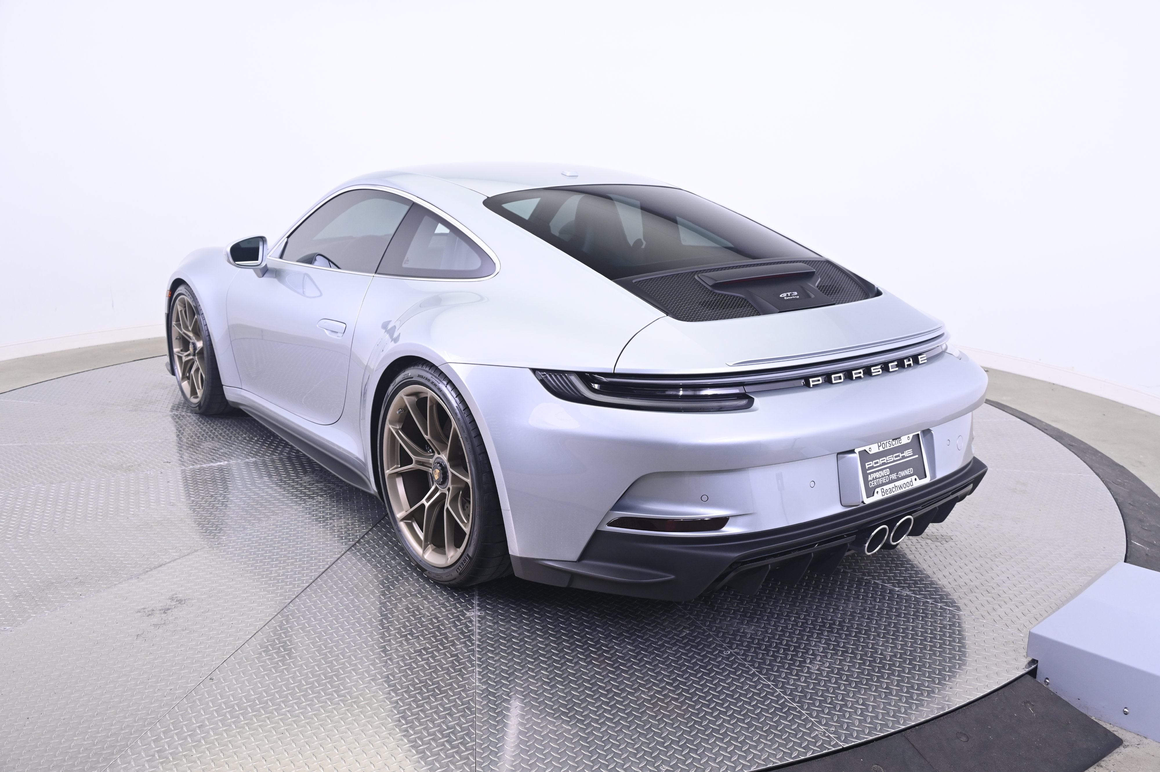 Certified 2022 Porsche 911 GT3 RWD image 3