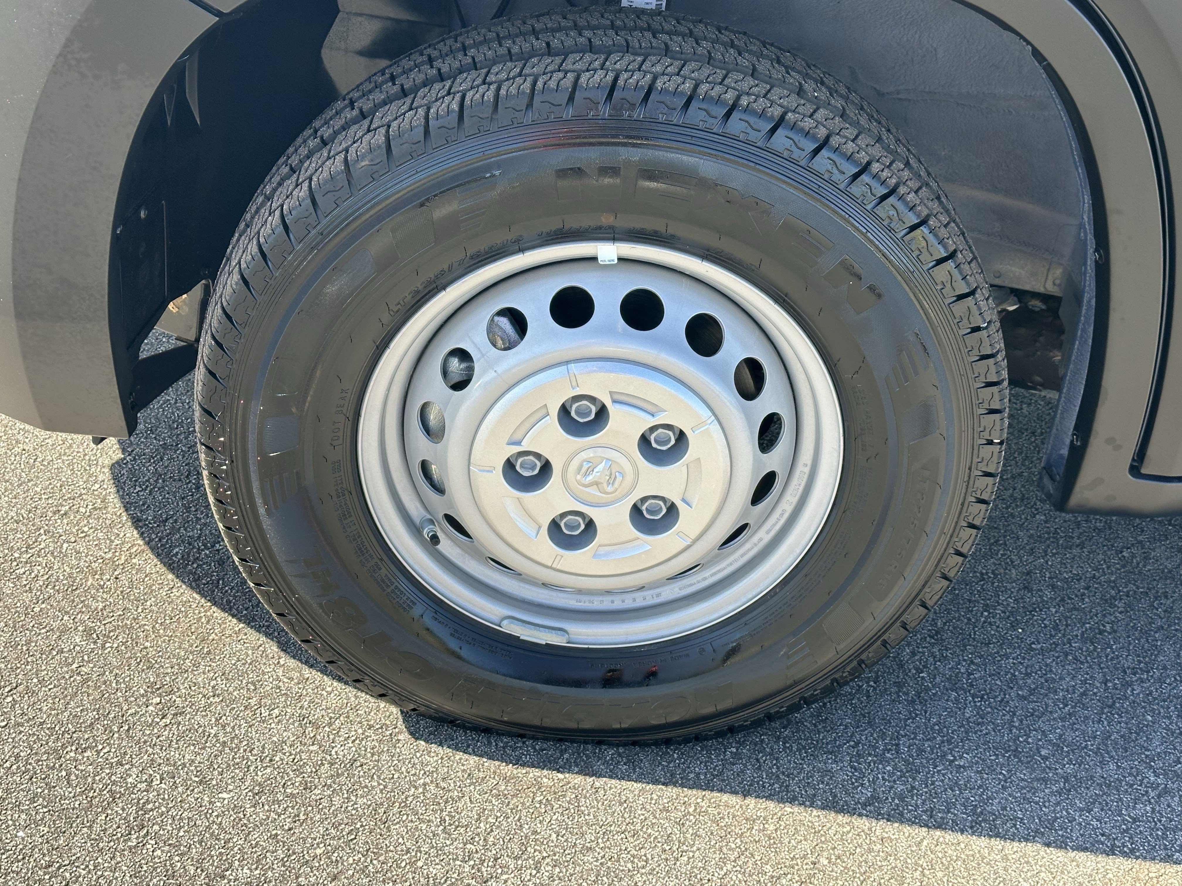 Used 2024 RAM ProMaster 3500 image 14