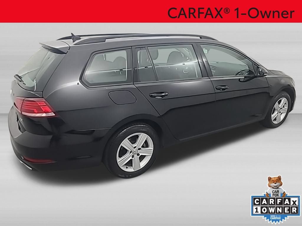 Used 2018 Volkswagen Golf SE FWD image 3
