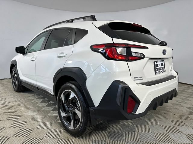 Used 2024 Subaru Crosstrek 2.5i Limited AWD/4WD image 2
