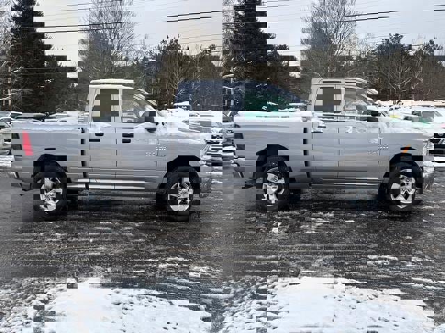 Used 2024 RAM 1500 Classic SLT image 8