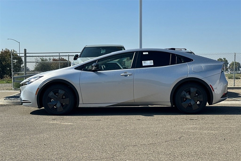 New 2026 Toyota Prius Plug-In Hybrid image 7