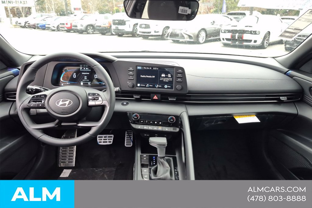 Used 2026 Hyundai Elantra Sport FWD image 22