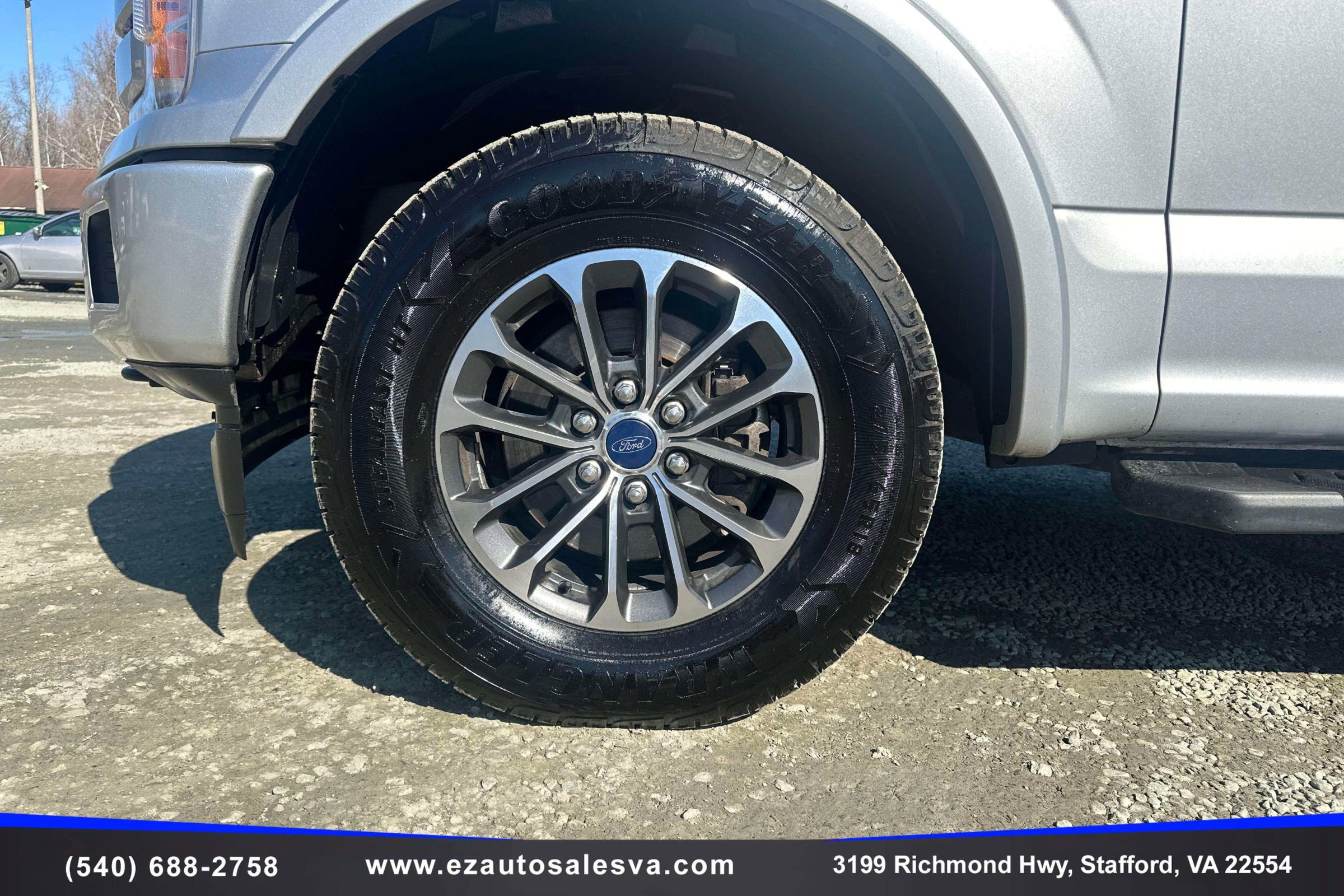 Used 2018 Ford F150 Lariat image 10