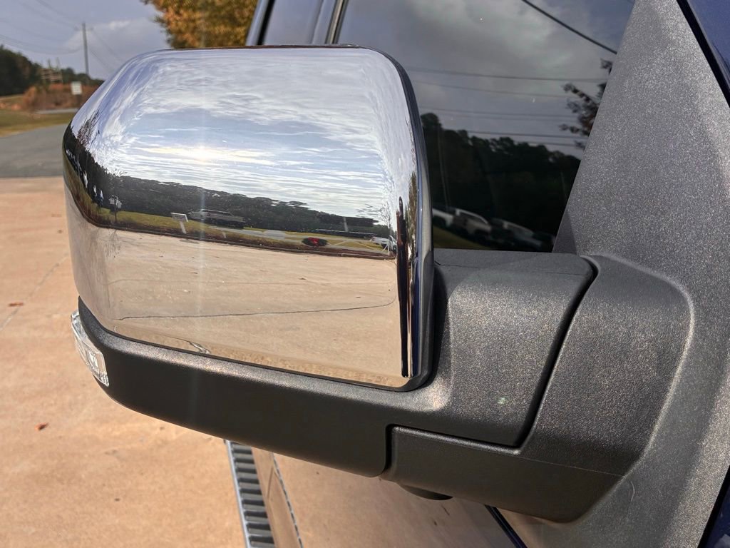 Used 2018 Ford F150 Lariat w/ Equipment Group 502A Luxury image 6