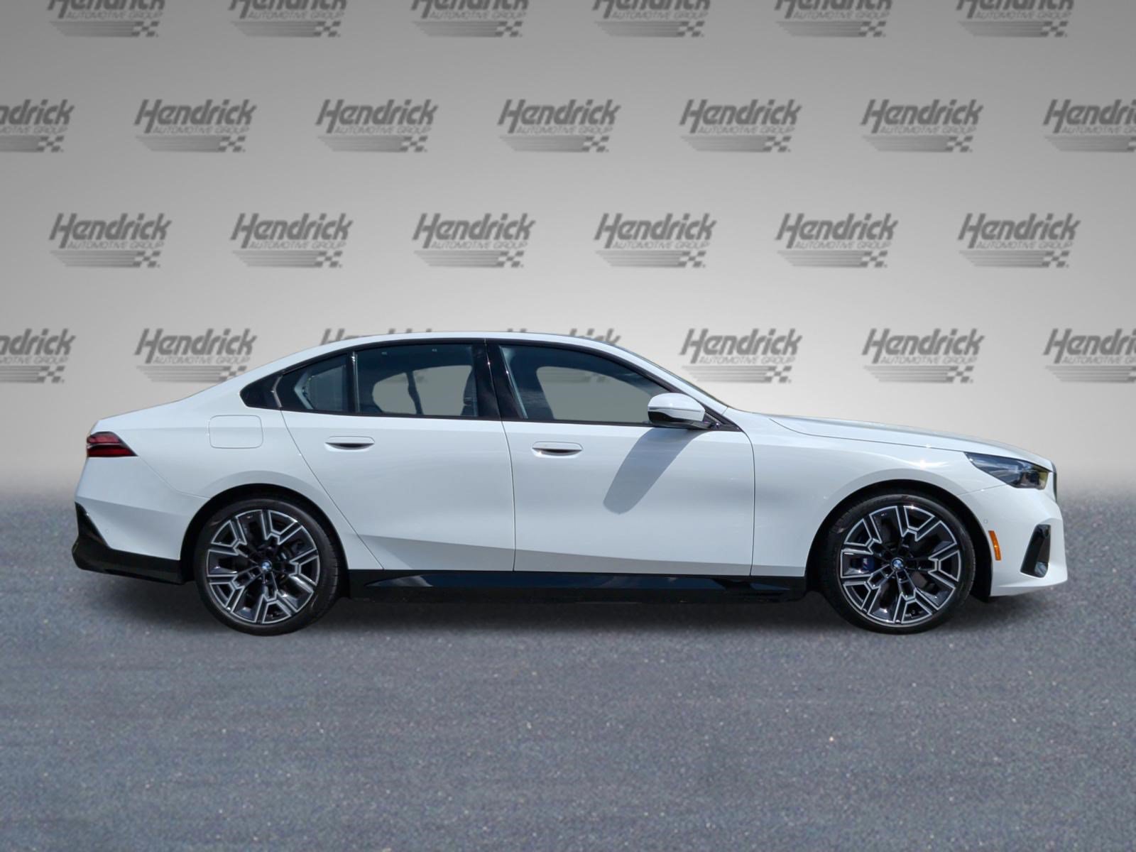 Certified 2026 BMW 550e xDrive w/ Executive Package AWD/4WD image 6