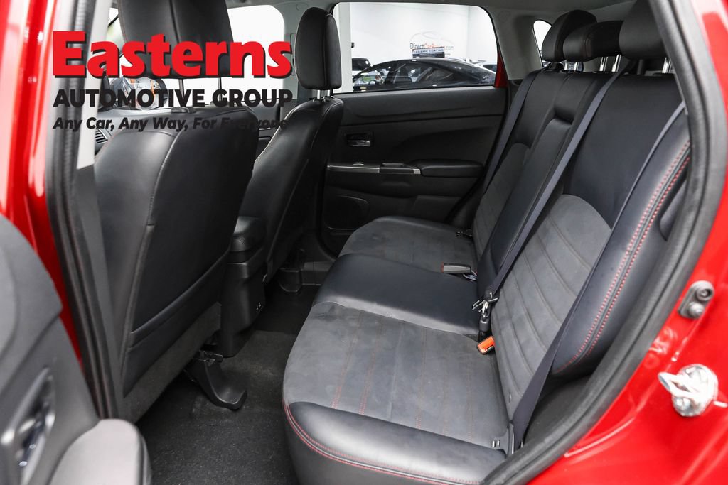 Used 2025 Mitsubishi Outlander Sport SE AWD/4WD image 22