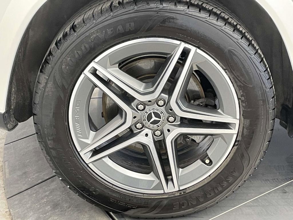 Used 2020 Mercedes-Benz GLE 450 4MATIC image 13