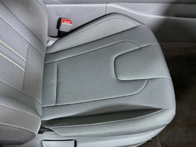 Certified 2025 Hyundai Elantra Hybrid FWD image 33