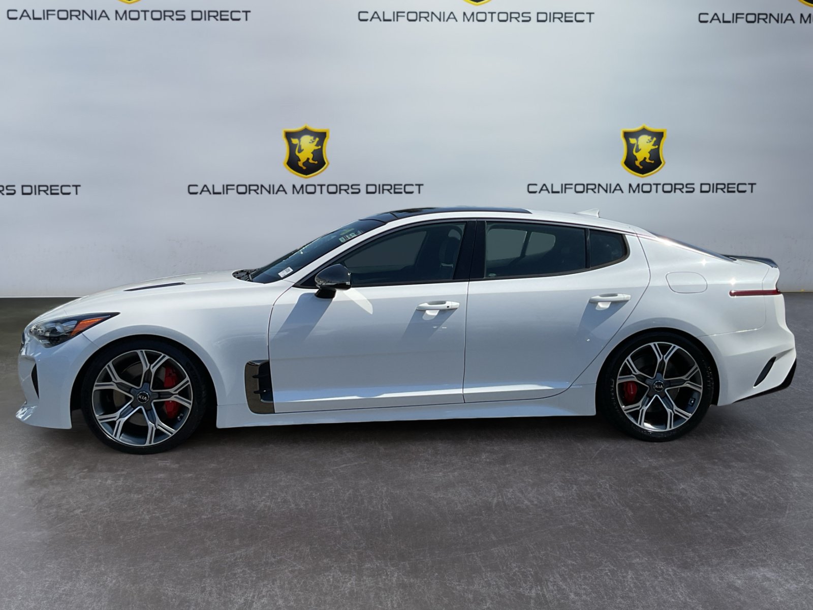 Used 2020 Kia Stinger GT1 RWD image 8