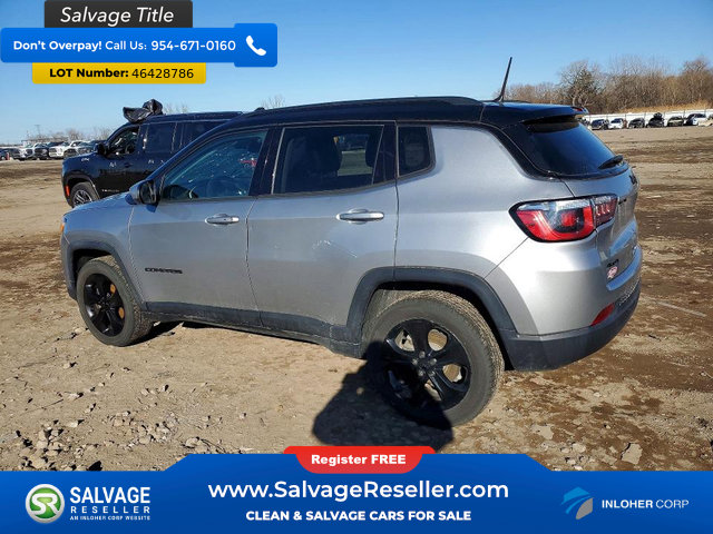 Used 2018 Jeep Compass Latitude image 3