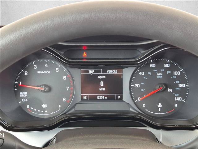 Used 2025 Chevrolet Trax LS w/ LS Convenience Package FWD image 11