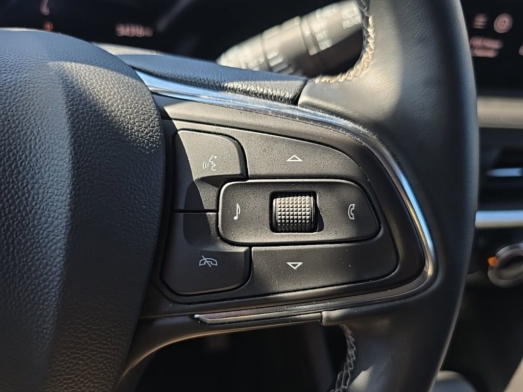 Used 2025 Buick Encore GX Preferred FWD image 27