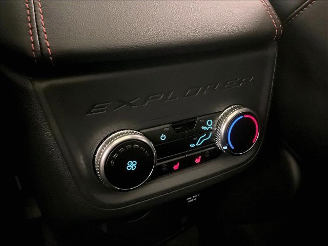 Used 2025 Ford Explorer ST w/ Sun And Sound Package AWD/4WD image 33
