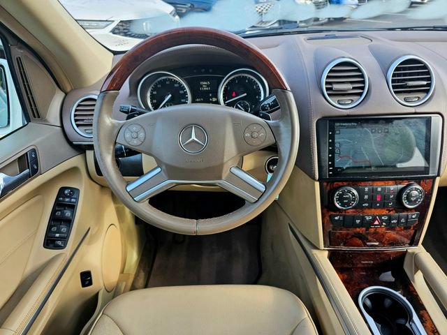 Used 2010 Mercedes-Benz GL 450 4MATIC image 32