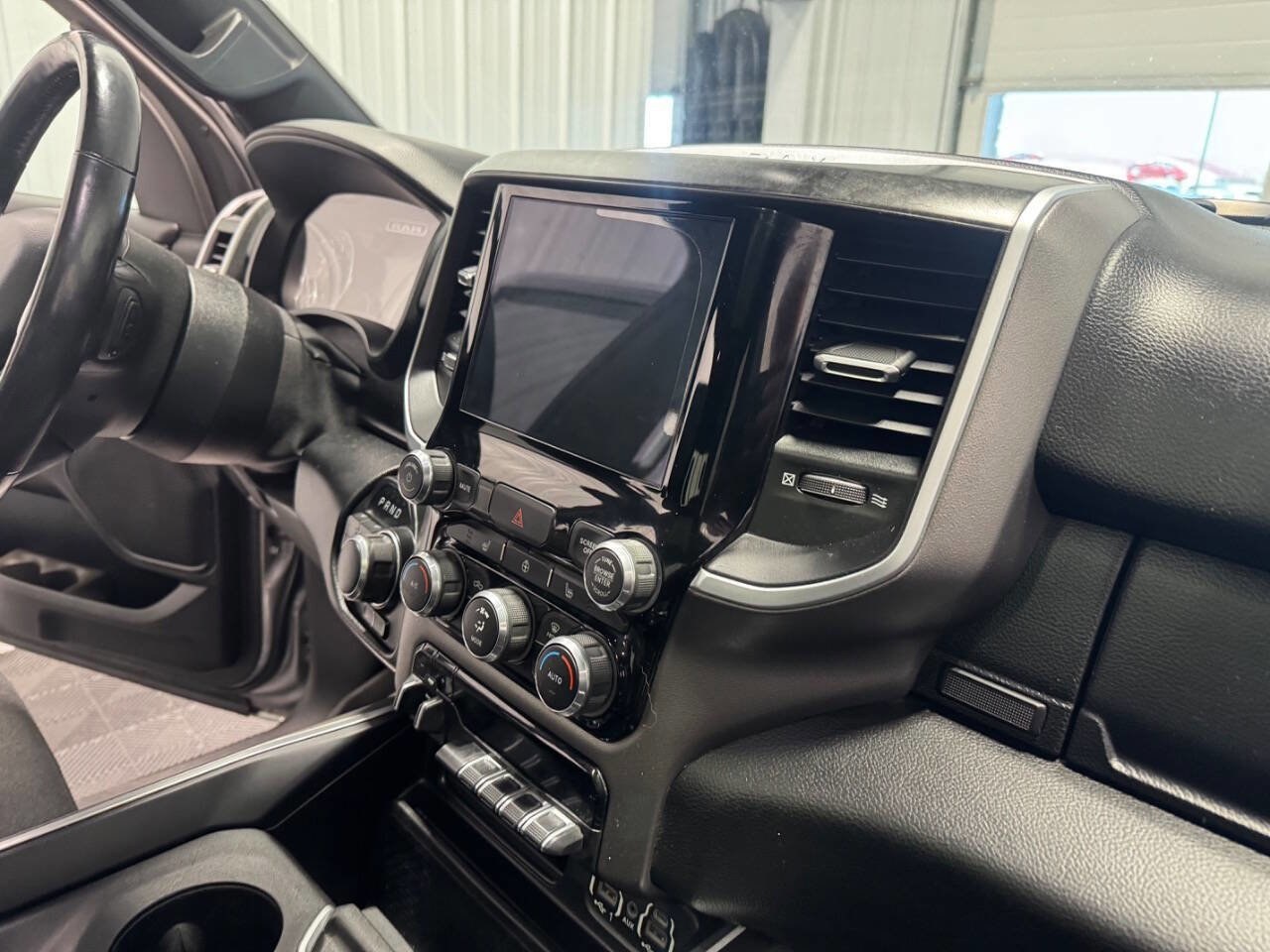 Used 2020 RAM 1500 Big Horn image 24