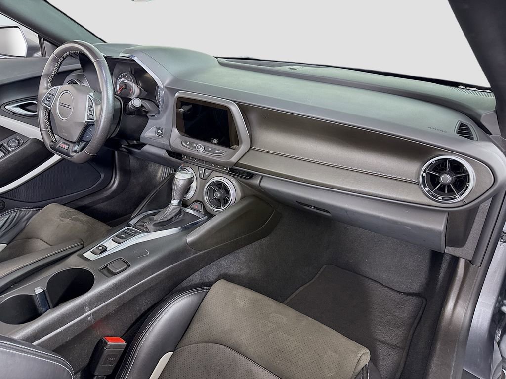 Used 2022 Chevrolet Camaro SS image 26