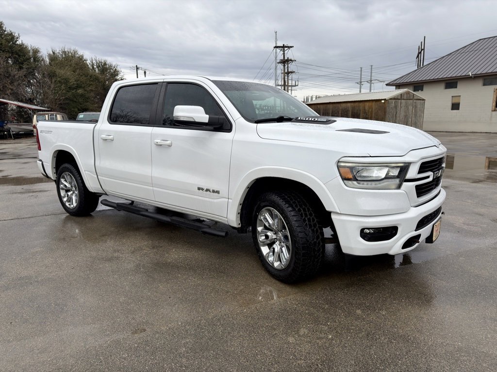 Used 2022 RAM 1500 Laramie w/ Sport Appearance Package image 8