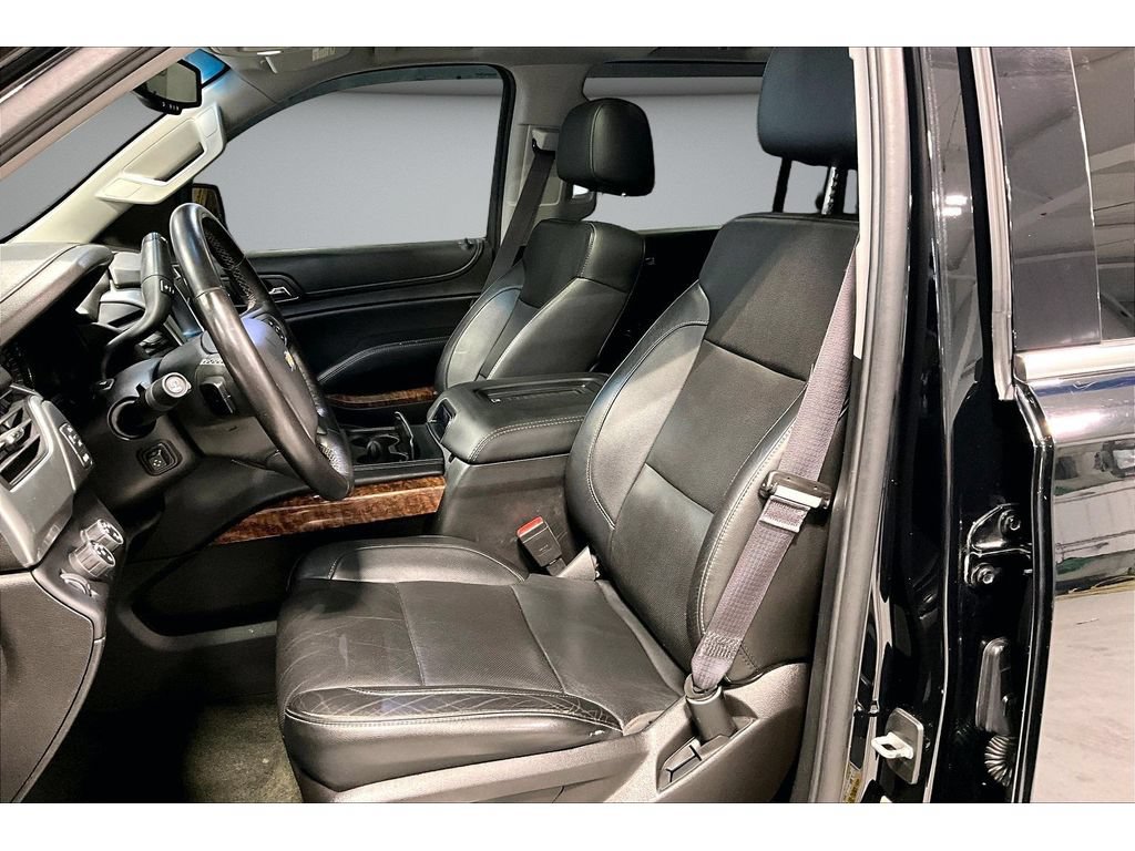 Used 2016 Chevrolet Suburban LTZ AWD/4WD image 30