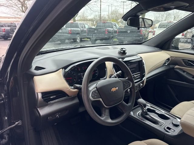 Used 2023 Chevrolet Traverse LS w/ LPO, Floor Liner Package AWD/4WD image 9
