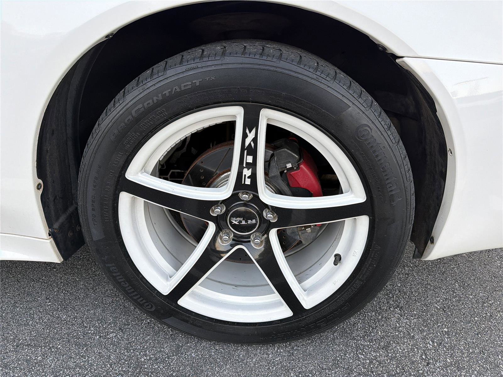 Used 2005 Pontiac Grand Prix GTP w/ Sport Package image 9