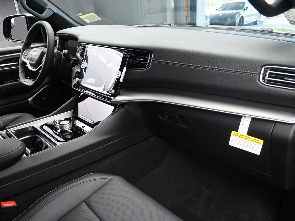 New 2026 Jeep Grand Wagoneer L Limited AWD/4WD image 45