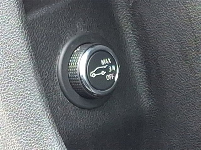 Used 2019 Cadillac XT4 Premium Luxury w/ Cold Weather Package image 27