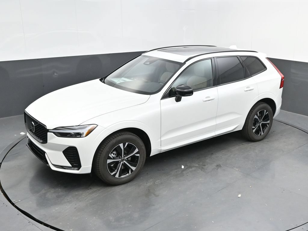 New 2026 Volvo XC60 B5 Core AWD/4WD image 40