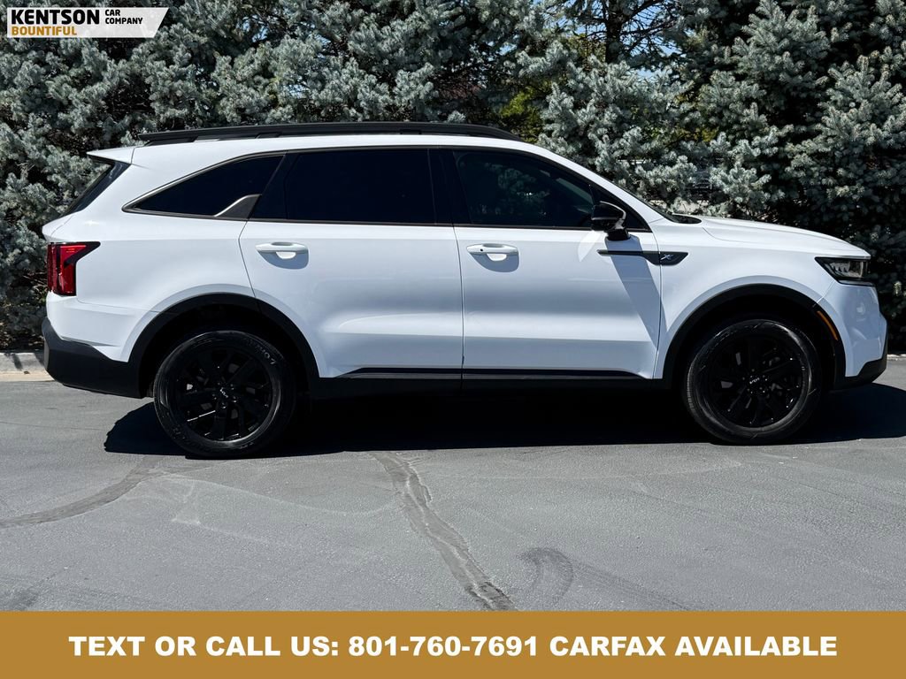 Used 2023 Kia Sorento S w/ Panoramic Sunroof Package AWD/4WD image 10